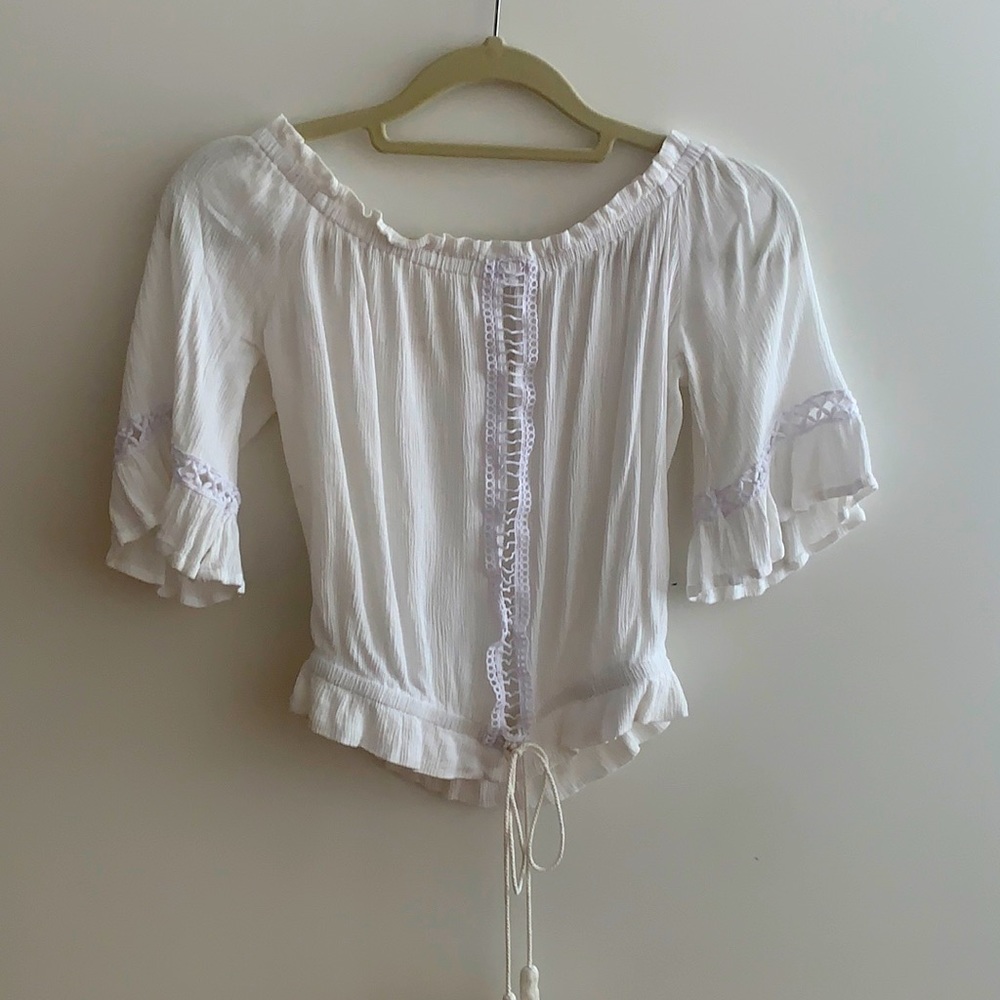 Pacsun LA Hearts bohemian blouse with beautiful detailing